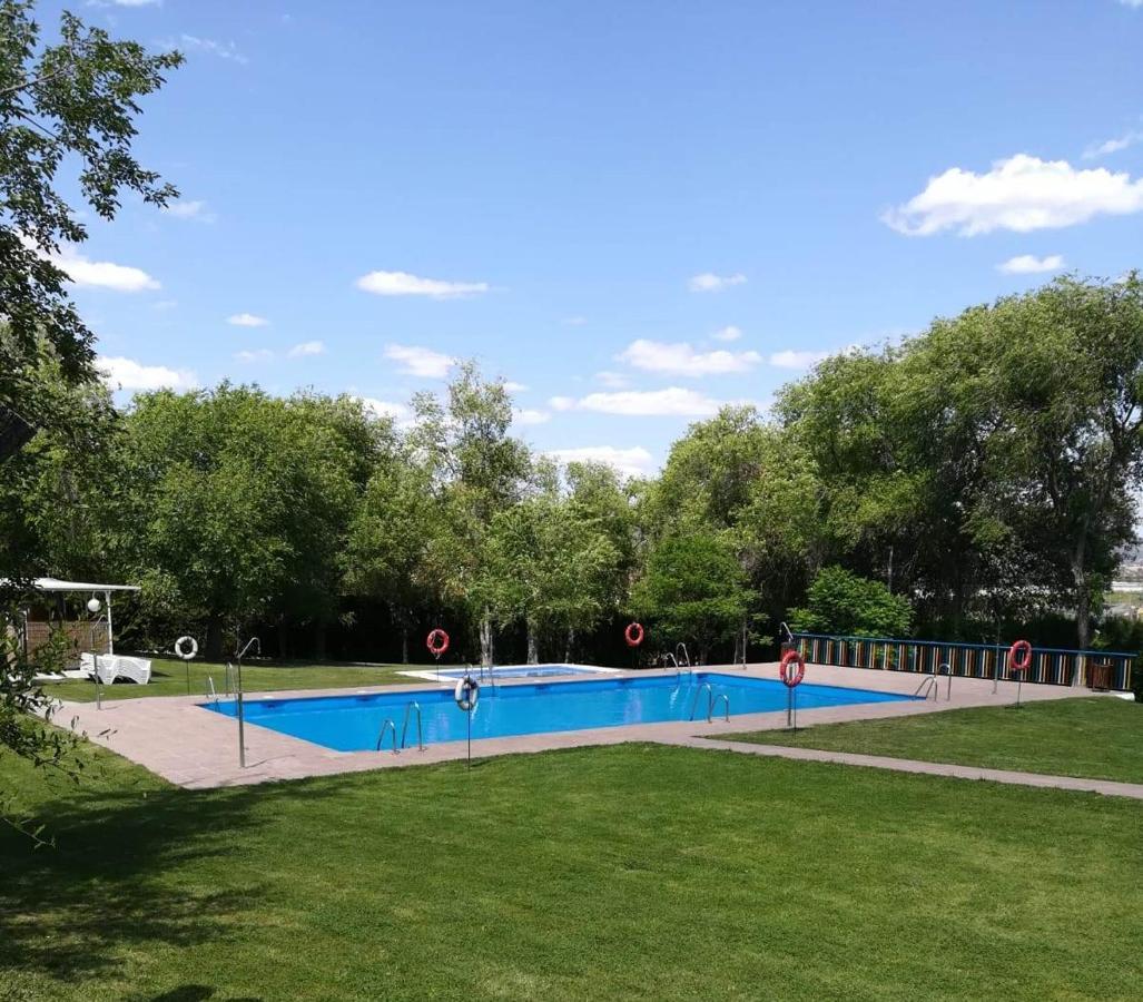 Hotel Rural Las Monteras Villanueva del Rey Kültér fotó