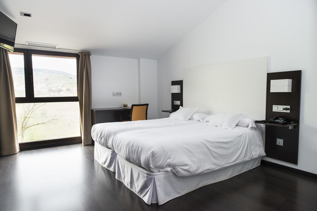 Hotel Rural Las Monteras Villanueva del Rey Kültér fotó